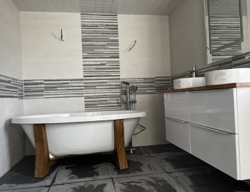 Bathroom 4